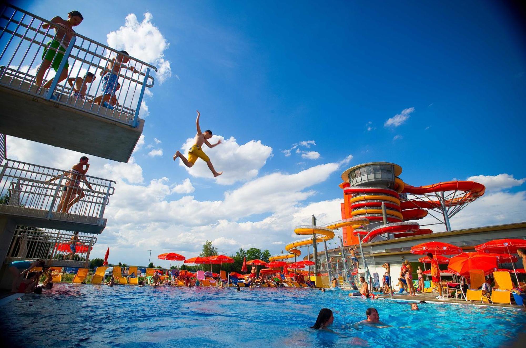 Pension Sonnengarten & Therme Included - Auch Am An- & Abreisetag! Луцманнсбург Екстер'єр фото